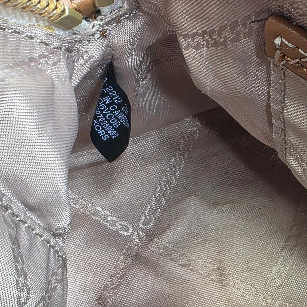 Michael Kors Womens Veronica Small Acorn Signature‎ Logo Satchel Crossbody Bag